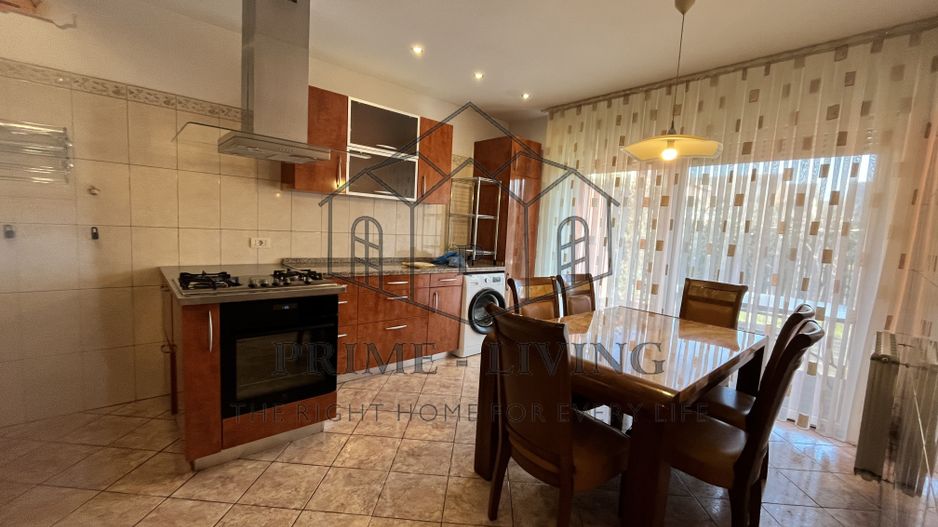 VILA CU 7 CAMERE IN COMPLEX REZIDENTIAL IN IANCU NICOLAE - Poză 11