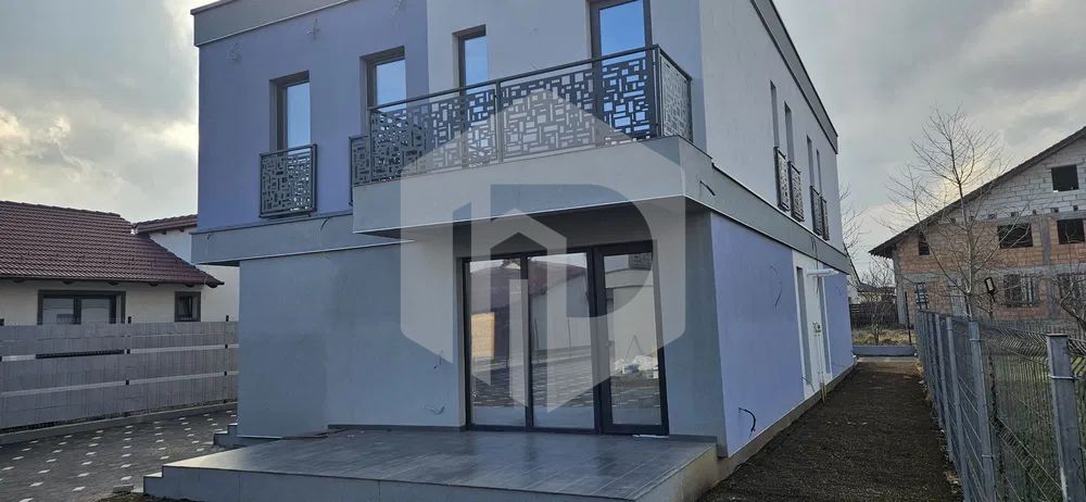 Casa tip duplex - Stil Mediteranean - 118mpu - Teren 220mp - Cristian - Poză 2