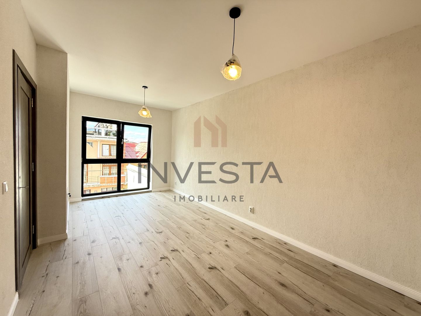 Case tip duplex – 115 mp utili fiecare, parcare in curte zona BT arena - Poză 3