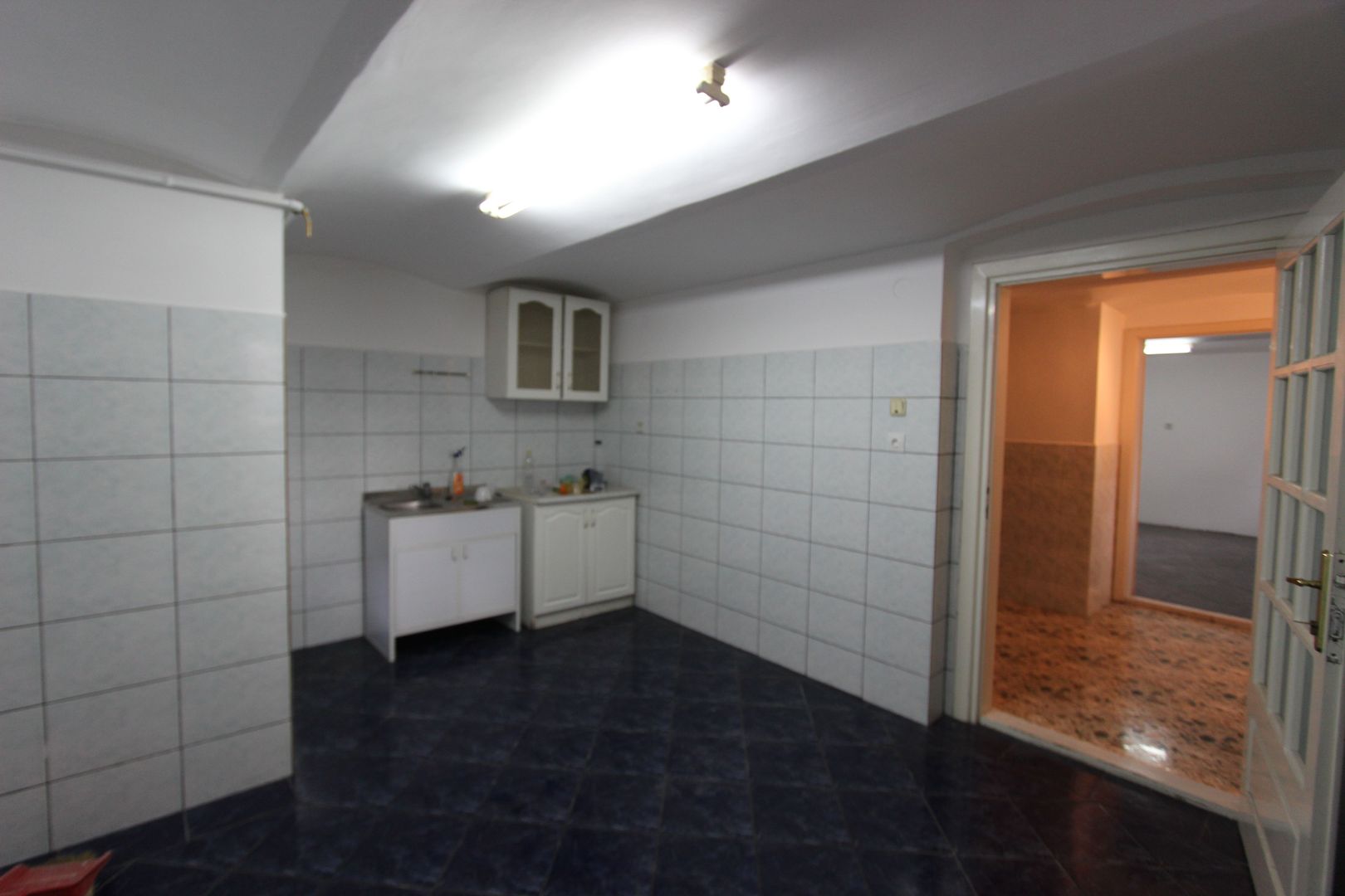 Casă - 5 camere de închiriat în zona Bogdanestilor - Poză 2