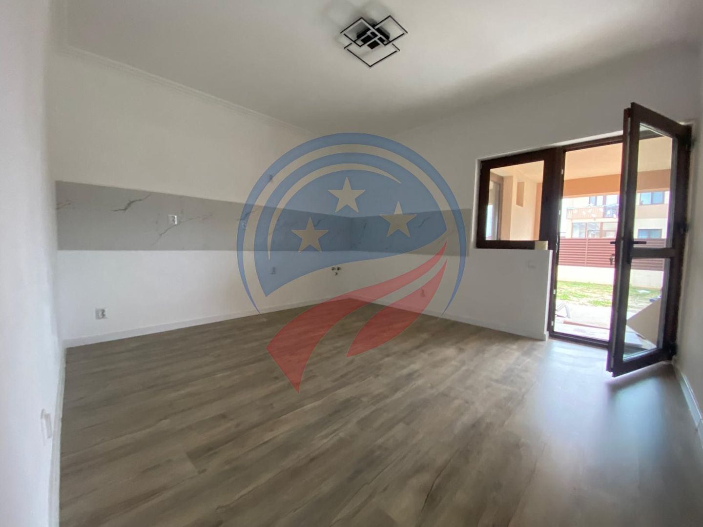 CASA FINALIZATA ZONA DAMILA 300 M TEREN - Poză 4