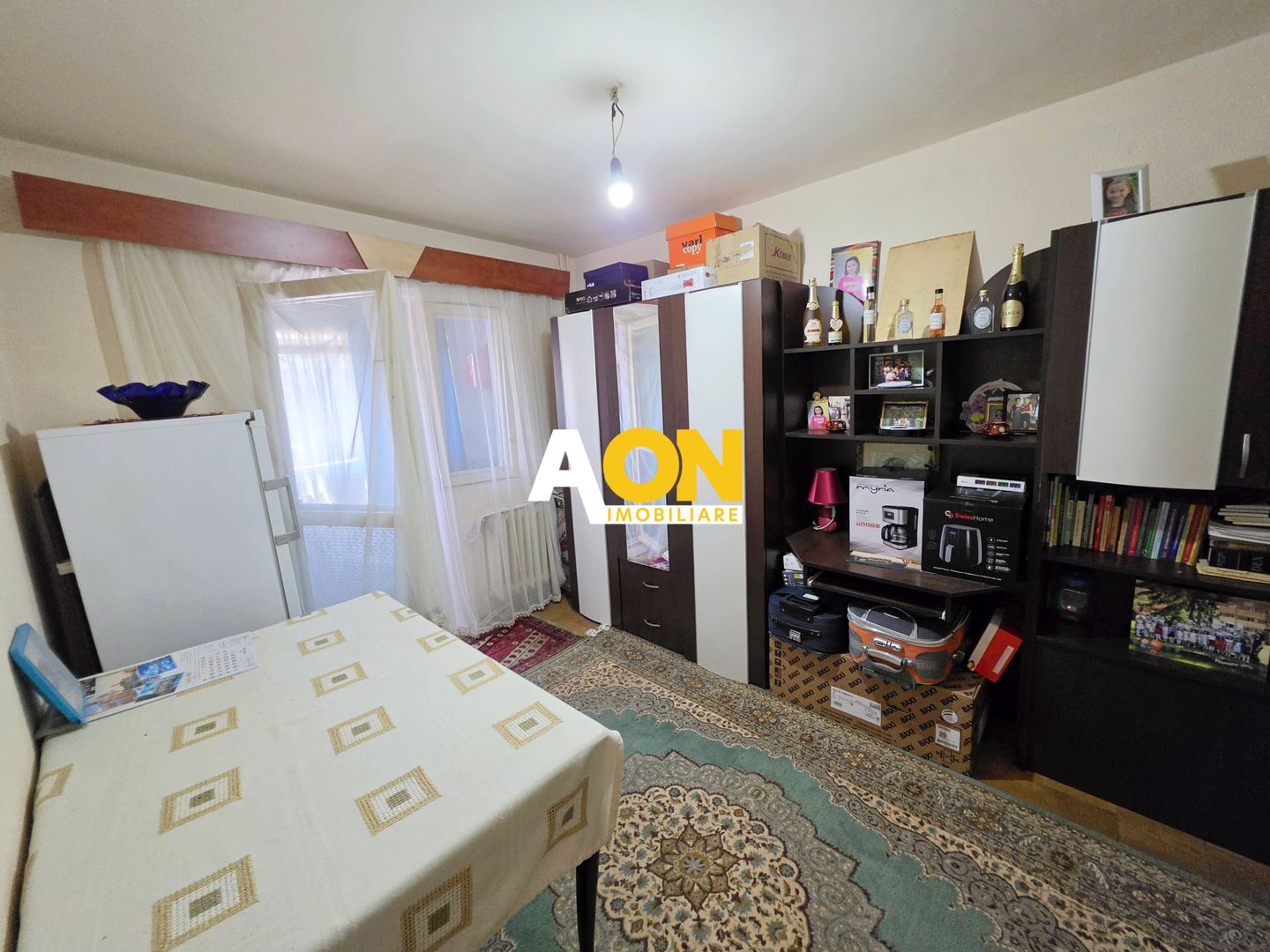 Apartament 3 camere, 65 mp utili, 2 bai, etaj 2, Cetate, zona Stadion - Poză 9