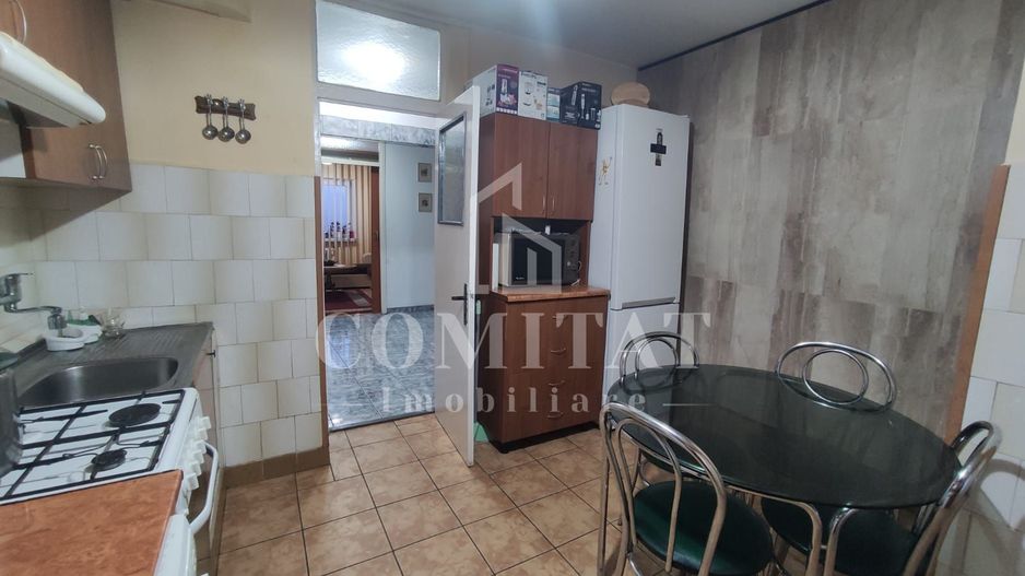 Apartament | 4 camere  | 94 mp | etaj intermediar | zona Farmec - Poză 13