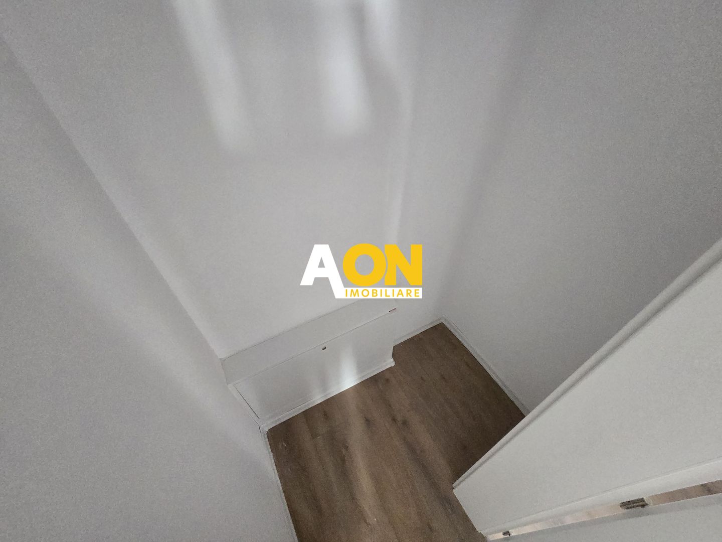 Apartament cu 3 Camere, Bloc Nou, Prima Închiriere, Zona Centru - Poză 9