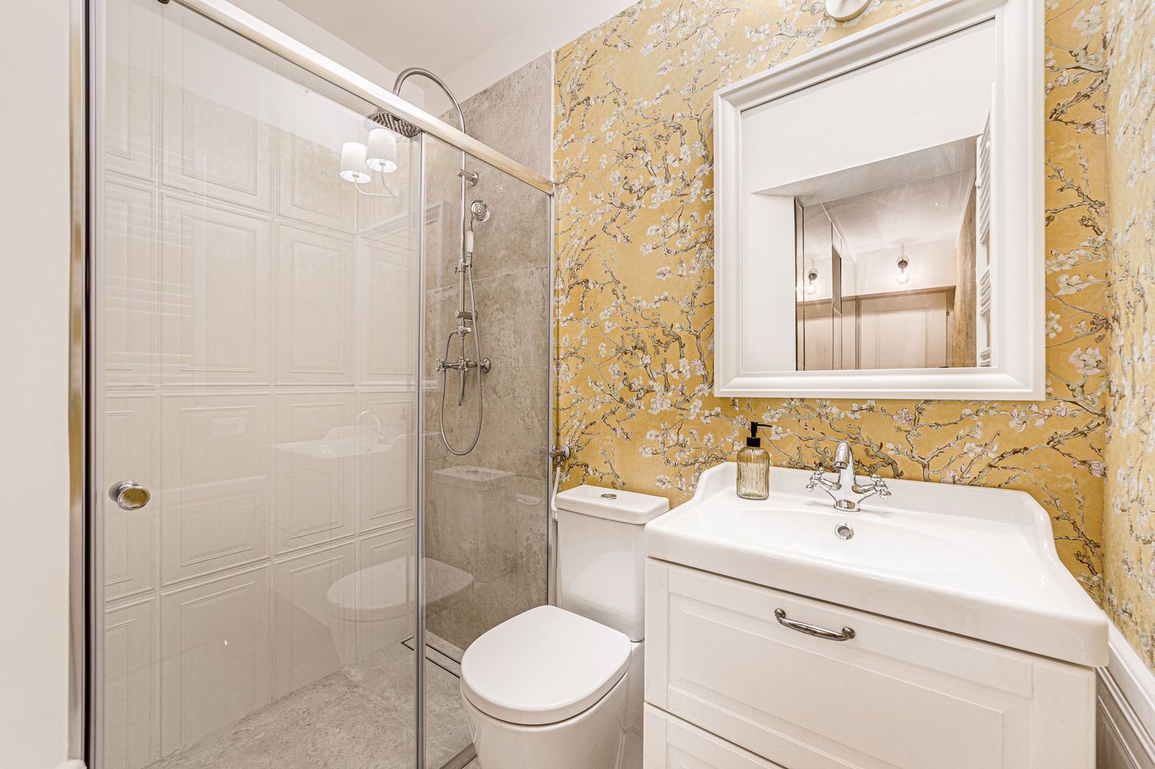 Apartament renovat in zona istorica - Poză 7