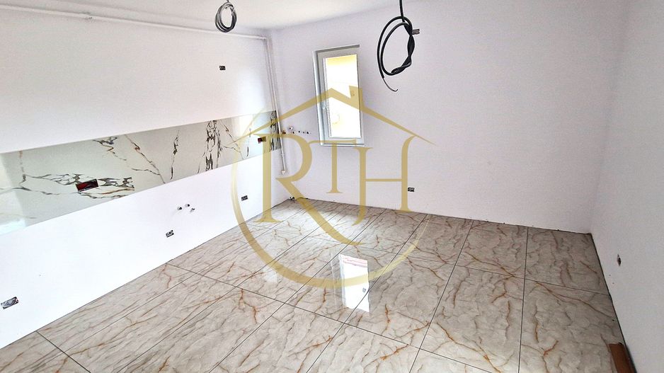 Vand apartamente noi cu 3  camere in  Giroc preturi de la 85000. - Poză 3