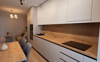 Apartament ultramodern / etaj intermediar / Zona Eroilor - Poză 2