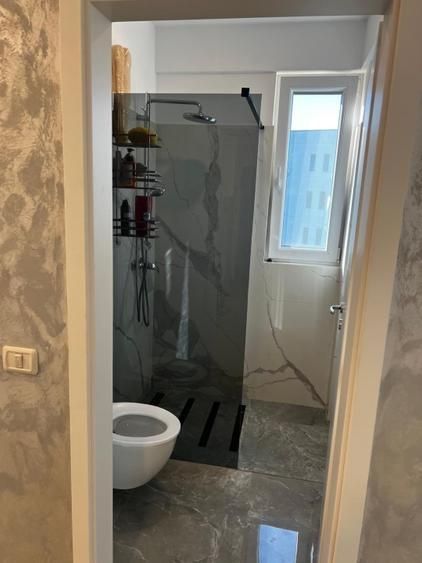 Apartament cu 3 camere, 2 bai si loc de parcare - Poză 11
