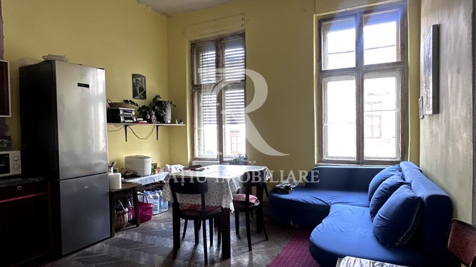 Apartament cu 3 camere la casa + Garsoniera | Ultracentral | Oradea - Poză 4