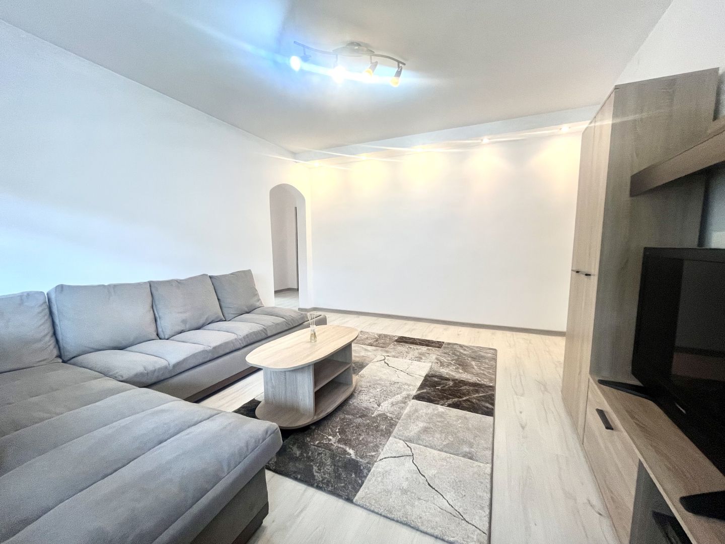 Apartament 3 camere, modern si spațios, zona Centrala- Take Ionescu - Poză 6