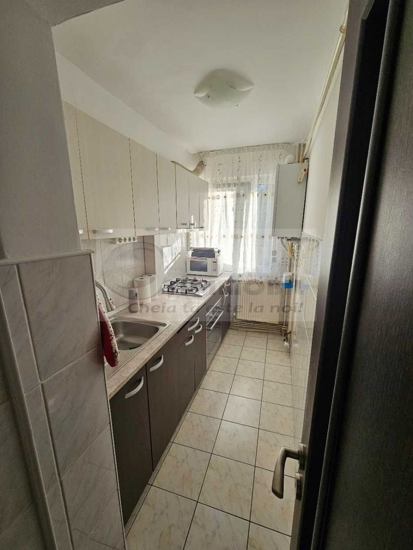 Apartament 3 camere - Alexandru cel Bun - Poză 6