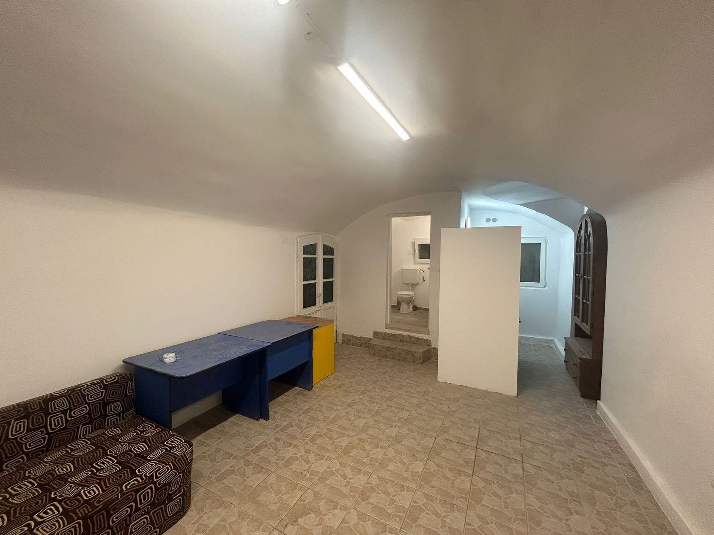 Spațiu Comercial de Închiriat Arad – 70mp, Acces Stradal - Poză 3