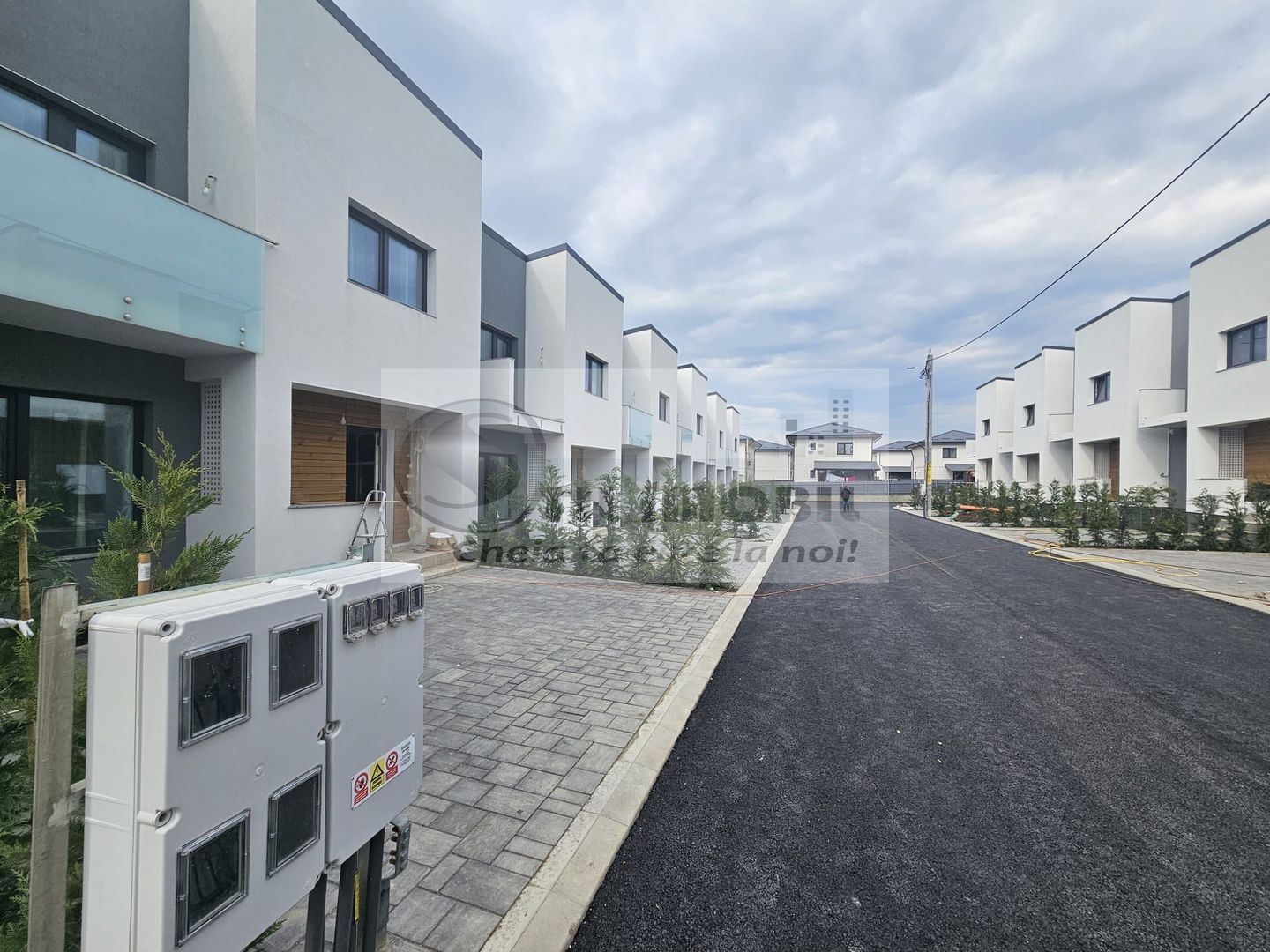 Vila insiruita - Popas Pacurari - Intabulat - Mutare imediata! - Poză 2