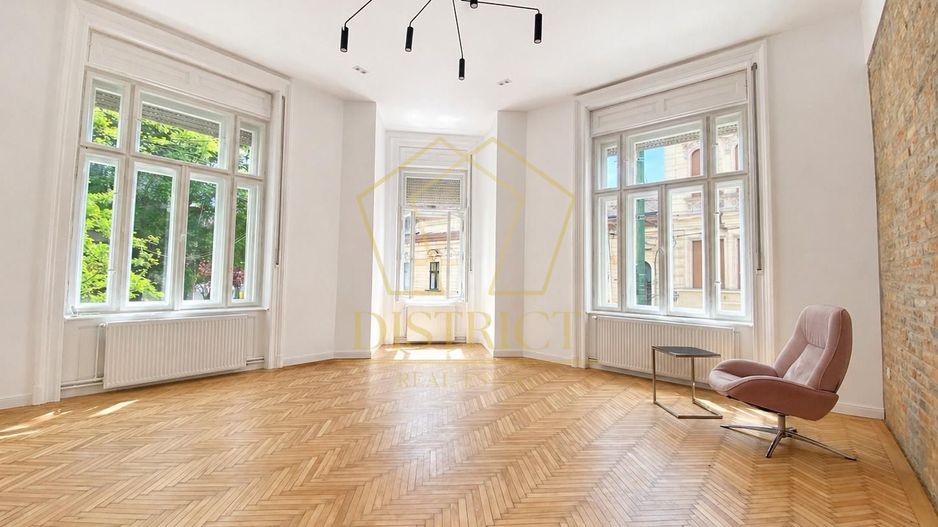 Apartament cu 3 camere | Piata Maria - Poză 1