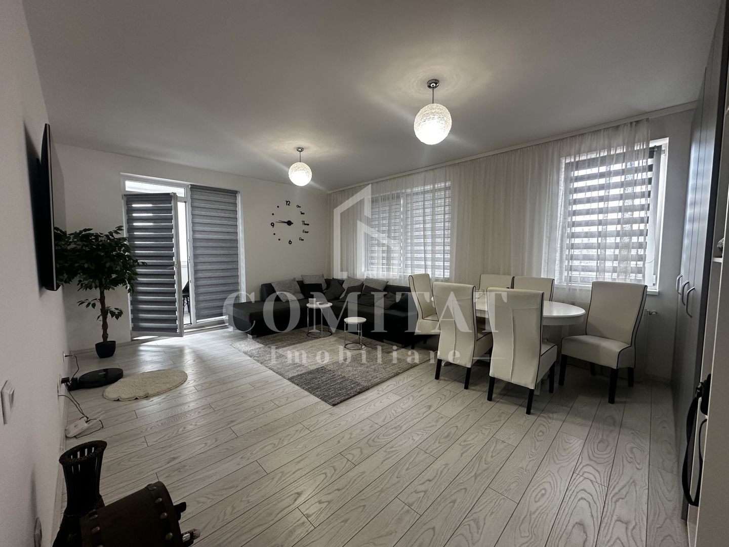 Apartament la etaj intermediar | Parcare | Zona Str Sportului - Poză 1