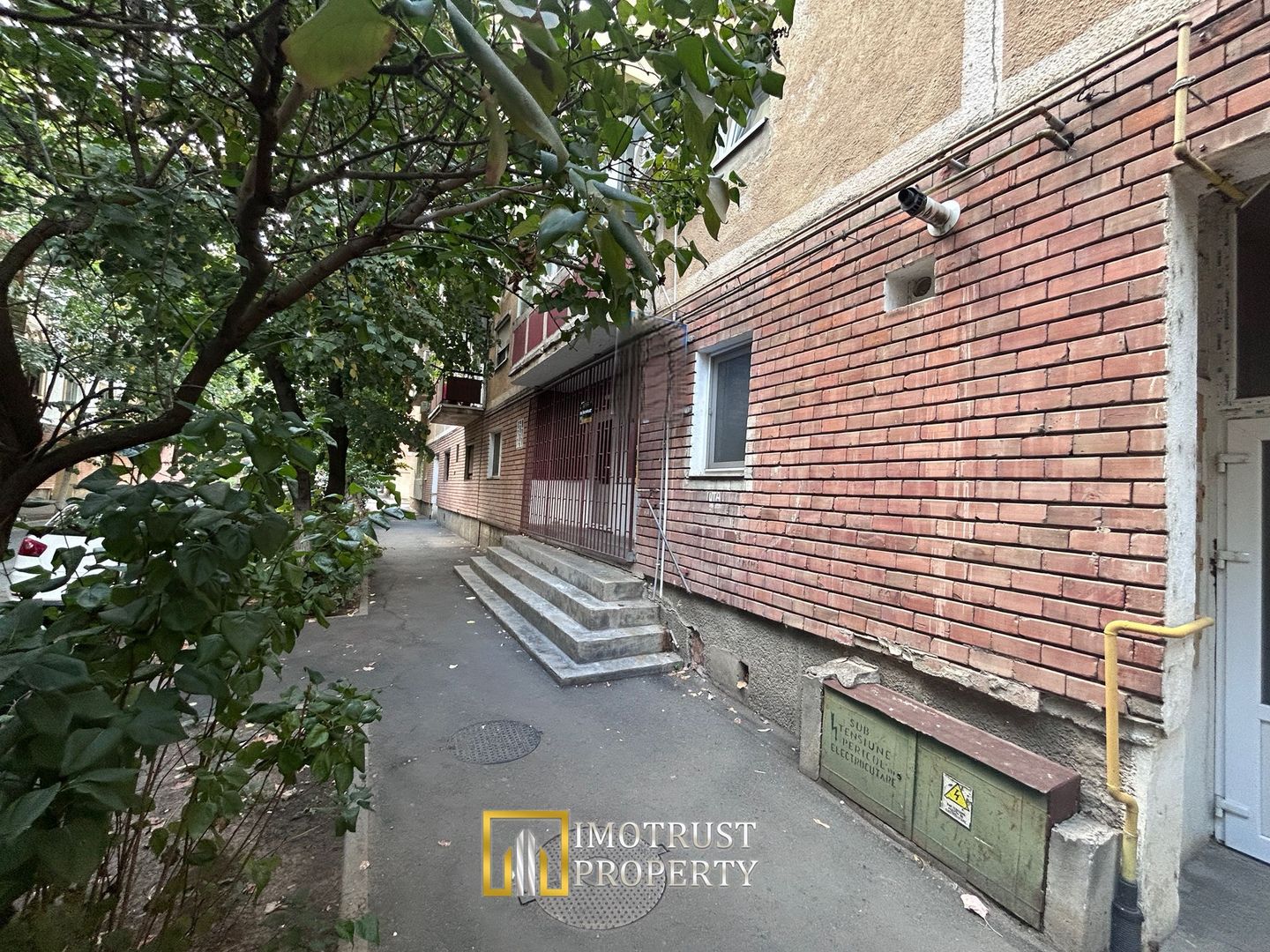 Spatiu de inchiriat - Poză 2