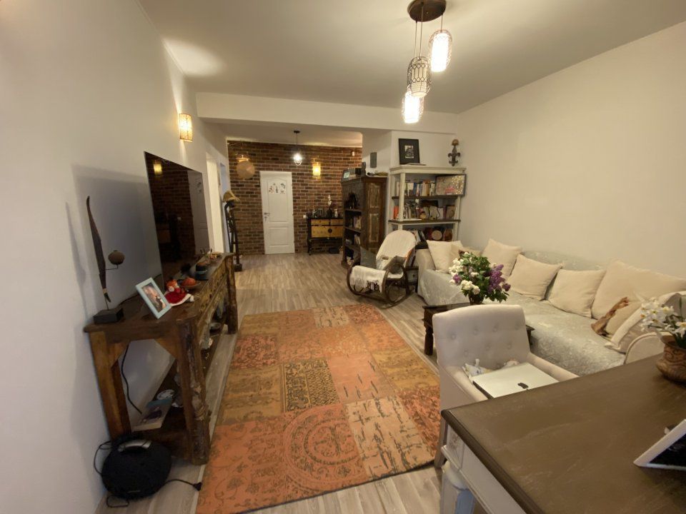 APARTAMENT 2 CAMERE CU TERASA - Poză 2