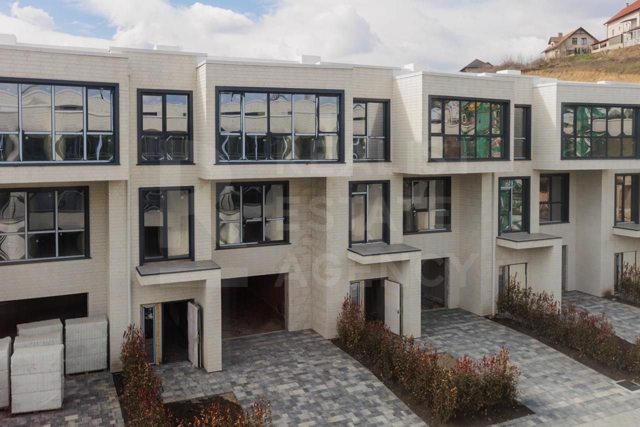 Vânzare, townhouse, 3 nivele, Complexul Rezidențial Hora Village - Poză 29