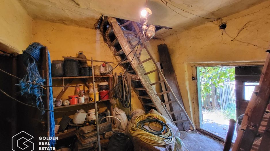 Casa cu teren de 1807 mp, Oras Lipova - Poză 5