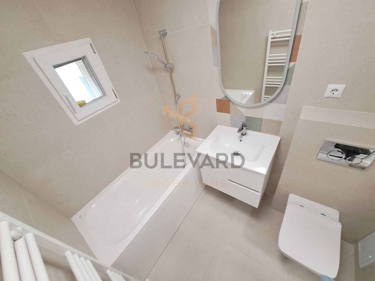 Nou pe piata! Apartament 3 camere zona Piata Cipariu! Renovat! - Poză 19