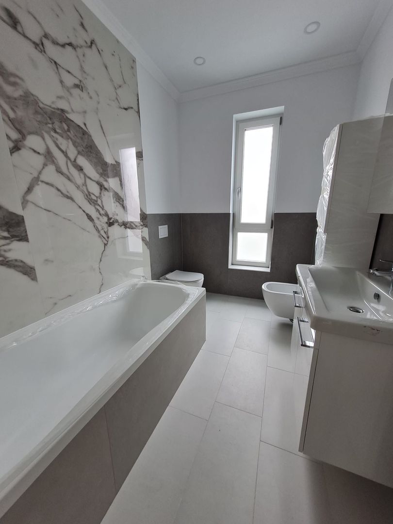 Proiect deosebit la 5 minute de Iulius Town - Poză 52