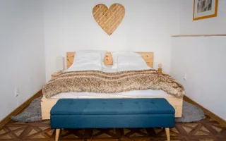 Apartament 2 camere | Curte | Modern | Renovat | Central - Poză 14
