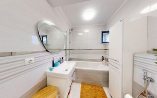 Apartament modern cu 2 camere în Șelimbăr - Poză 7