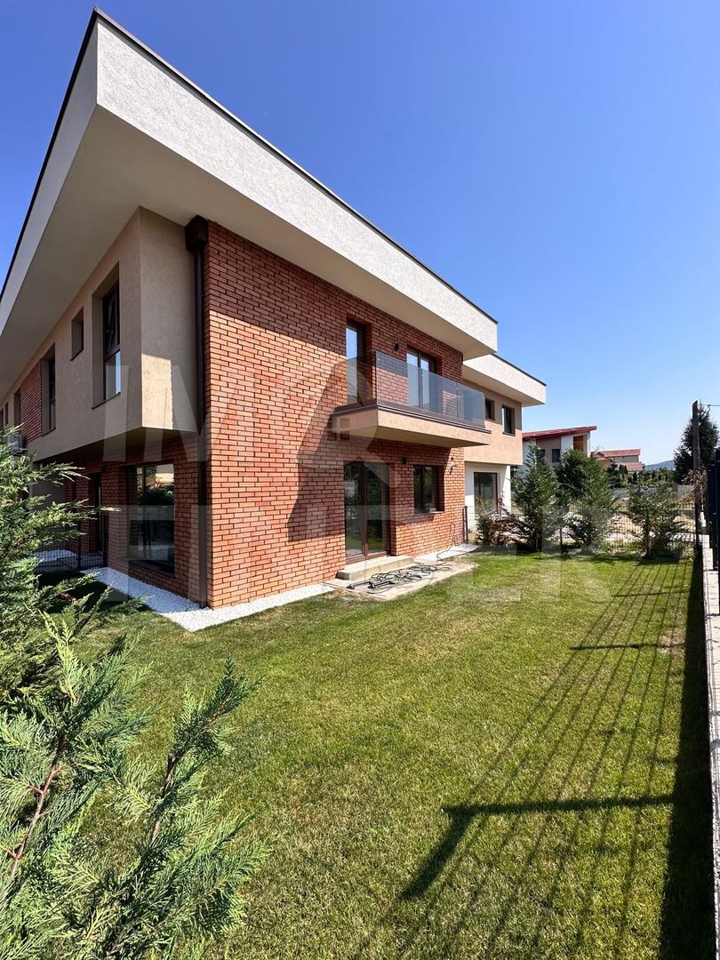 DEZVOLTATOR - Case cuplate Floresti,  zona de case - Poză 1