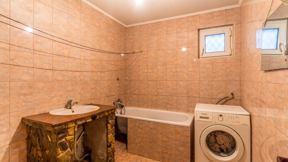 Casă / Vilă cu 3 camere de vânzare în zona Iris - Poză 5