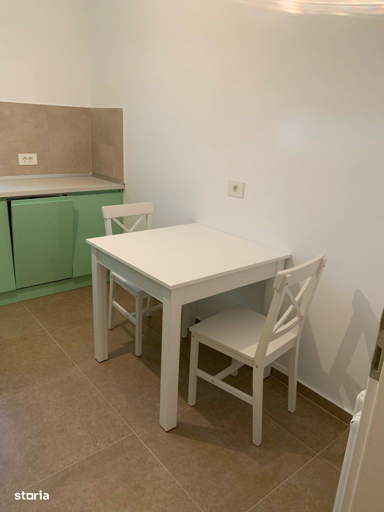 Tractorul - Kasper Coresi, ap 2 camere, decomandat, boxa, loc parcare - Poză 5