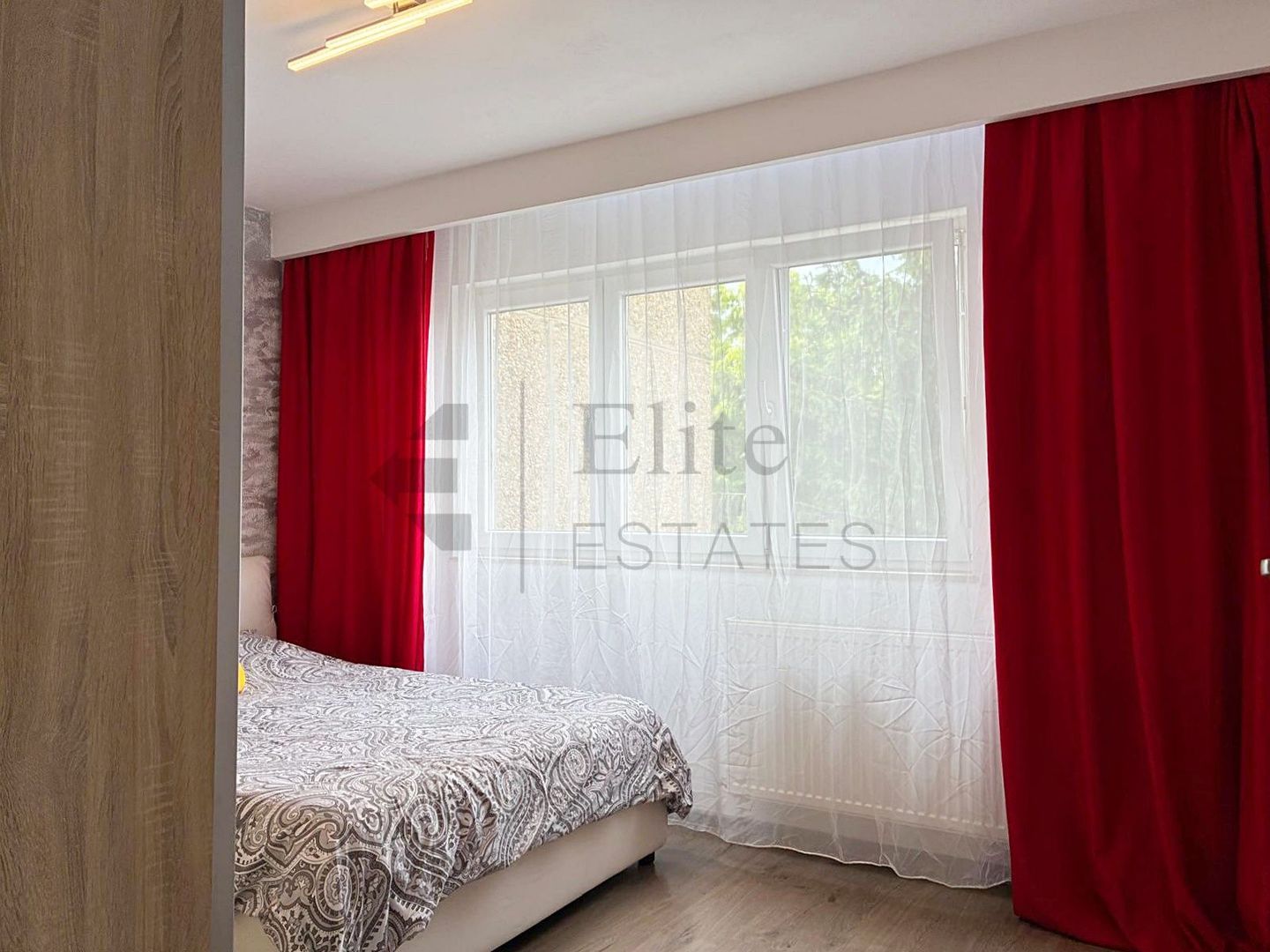 Apartament 3 camere renovat in Rogerius, Oradea | Str. Transilvaniei - Poză 1