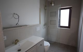 VILA INDIVIDUALA FINISATA LA CHEIE - Poză 23