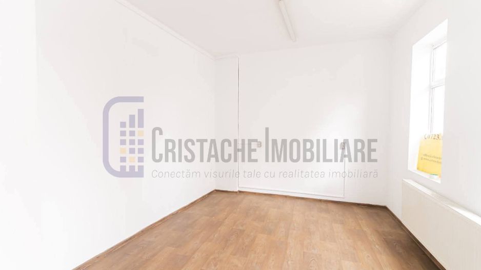 Casa nemobilata pe Bd. Marasesti, 3 camere, acces dublu, pretabil birouri - Poză 3
