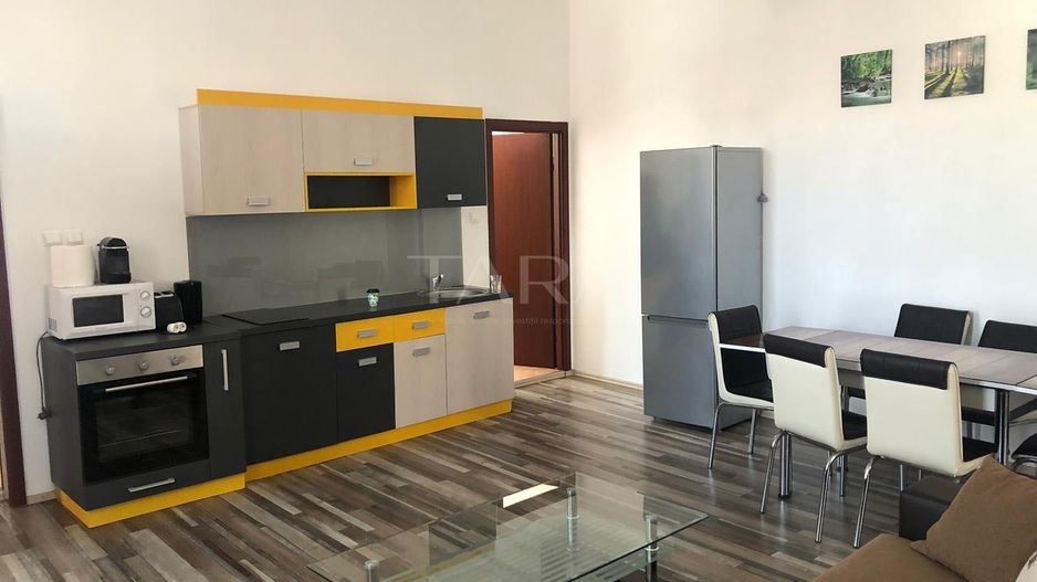 Apartament 4 camere, zona Ultracentrala - Poză 2