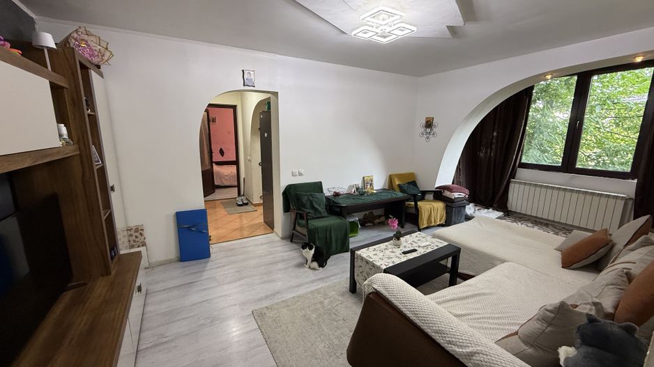 Apartament 3 cam modern complet renovat - mobilat Campina- central - Poză 4