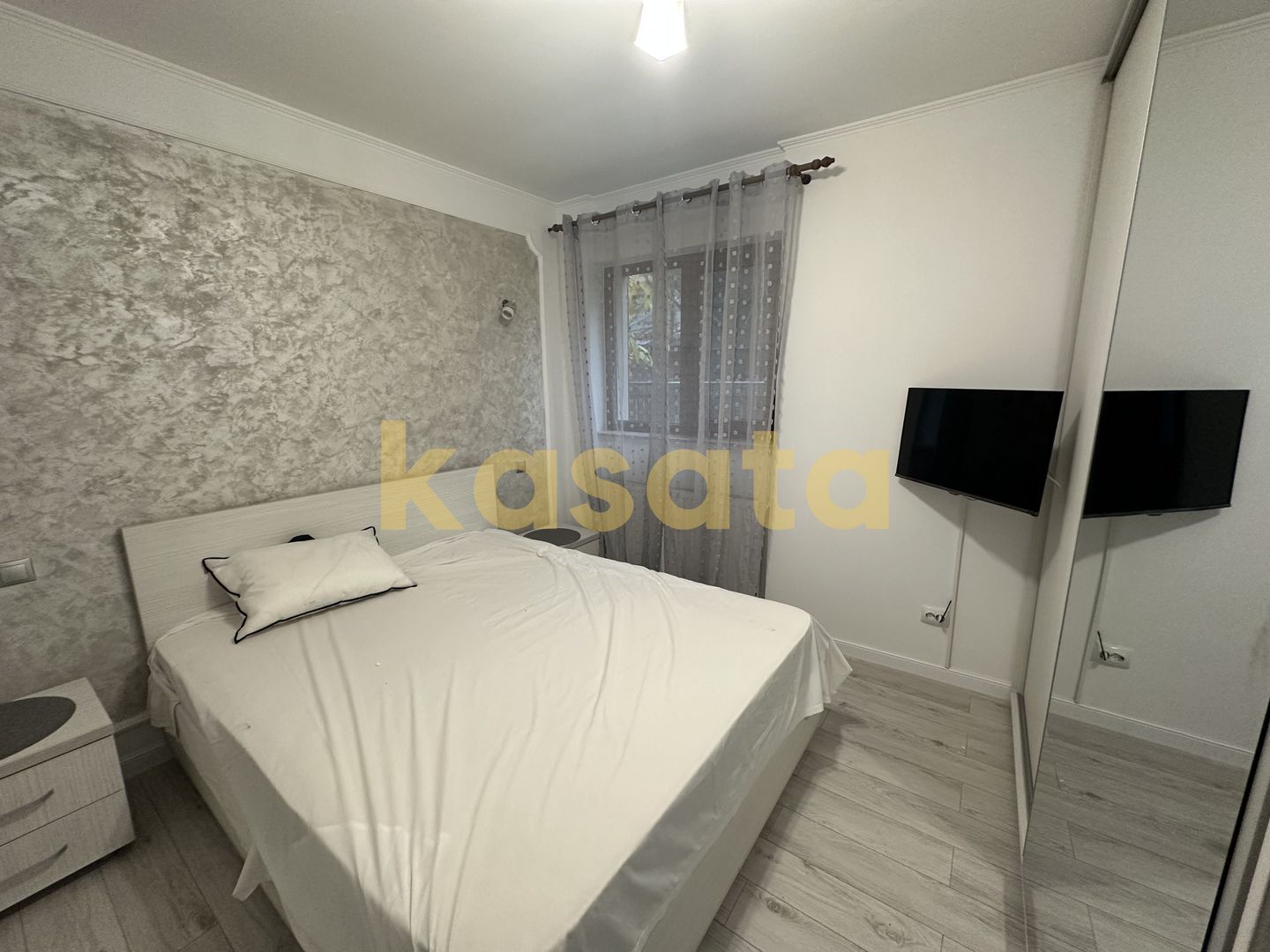 Casă 3 Camere de Vanzare | Curte | Renovată | Magazie - Poză 8