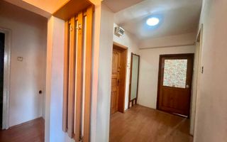 Apartament 3 camere /Calea lui Traian/Etaj 1/4 - Poză 1