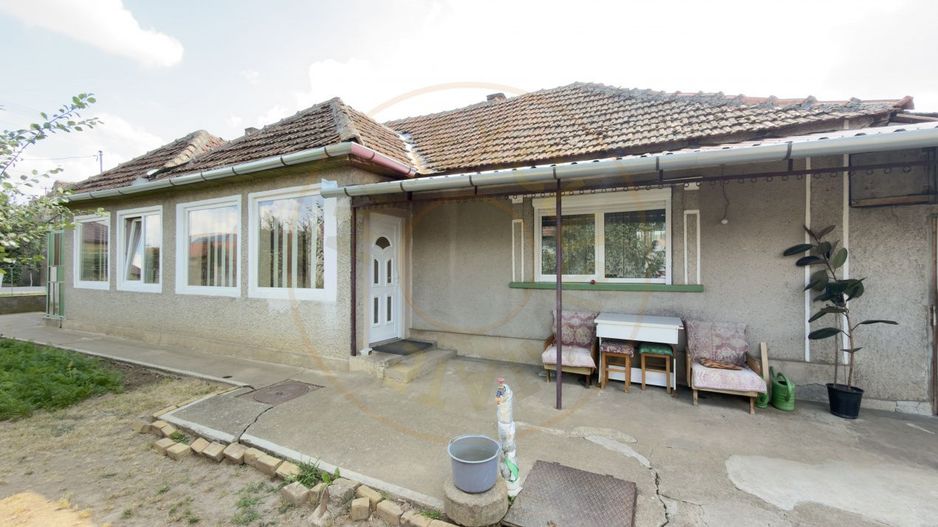 Casă 4 camere, Teren 1005 mp Loc. Căpleni Nr.786 -Jud. Satu Mare - Poză 2
