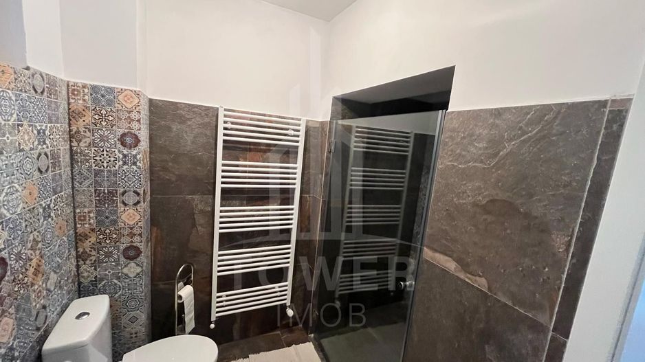 Casă nouă  cu 8 camere, 5 băi și curte – 220 mp utili – 480.000€ - Poză 12