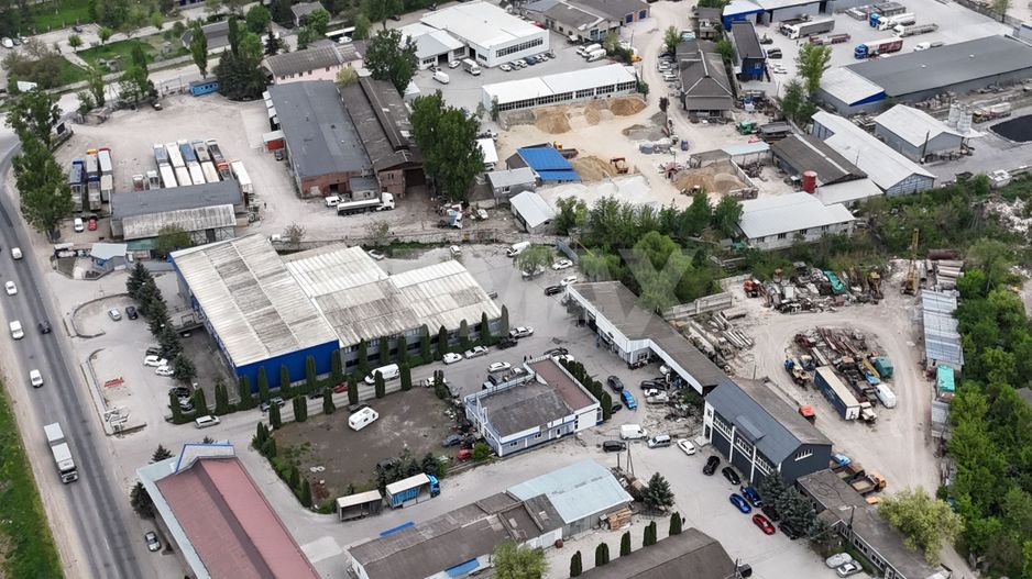 Teren cu spații comerciale Mun. Bălți - Poză 22