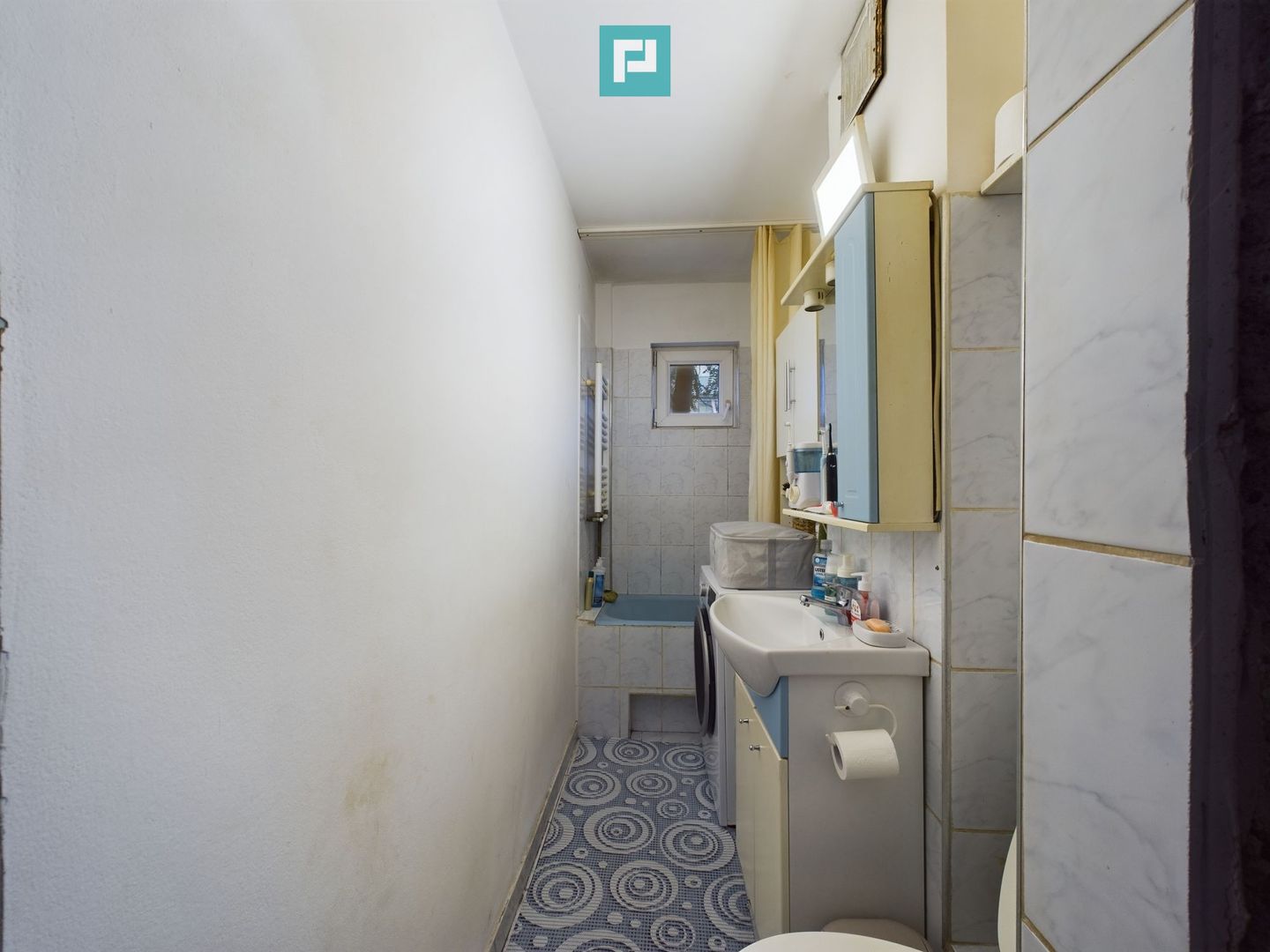 Apartament cu 4 camere în zona Şagului - Poză 15