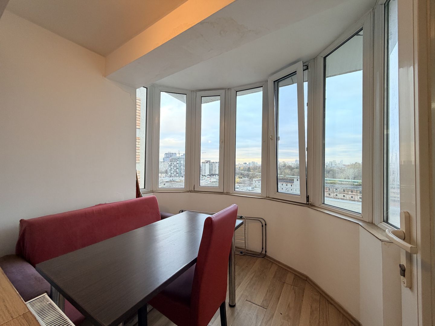 Apartament 4 camere,  aproape de centrul orașului – Circumvalațiunii - Poză 7
