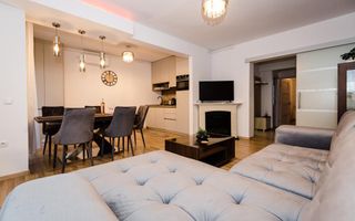 Apartament cu 2 camere, 58 mp, Zona Ultracentrala - Poză 1
