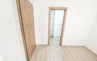 Apartament Suprafata Mare I Tractorul Coresi - Poză 8