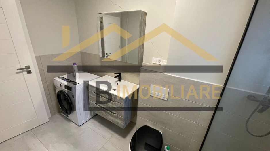 Apartament de 2 camere, 45mp,  garaj, Zona Central - Poză 7