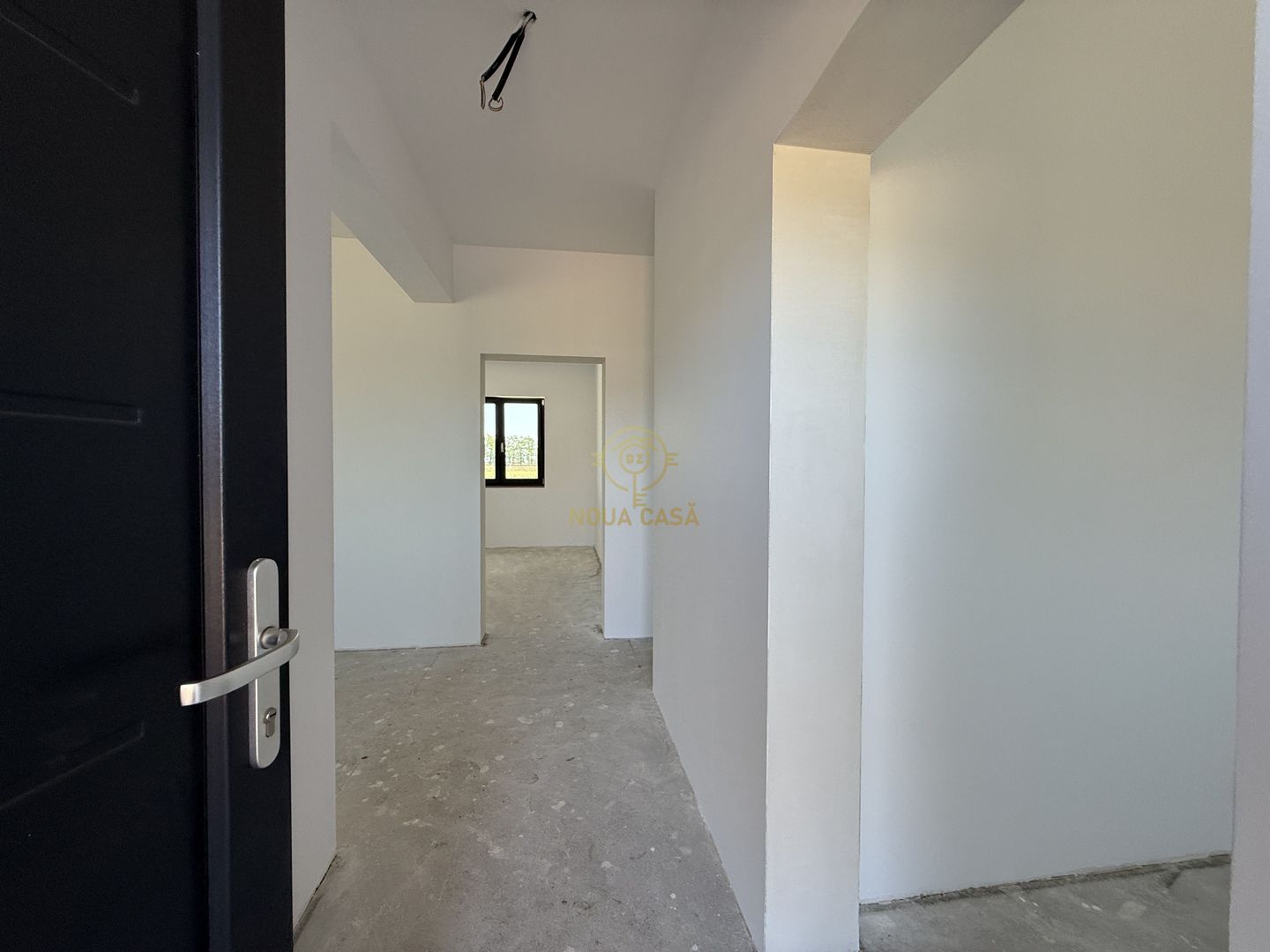 De vanzare Casa cu 3 Dormitoare/Semifinisata Teren 6.5Ari - Poză 4