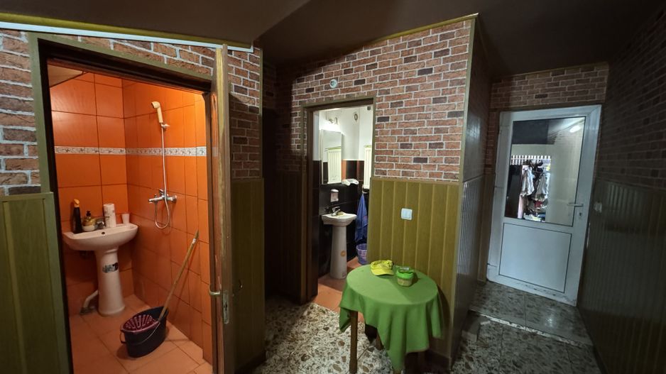 Casa Individuala Becicherecu Mic,P+E,8 Camere,6 Bai,Multiple Anexe - Poză 12