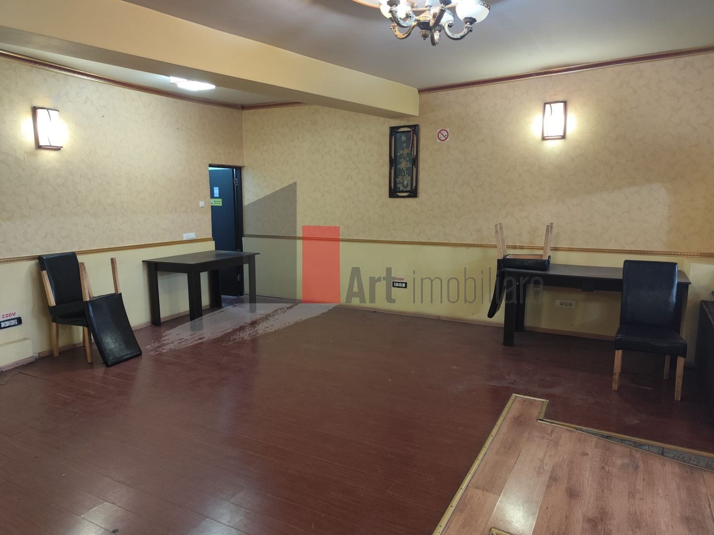 Spatiu comercial stradal, deschidere mare - Poză 15