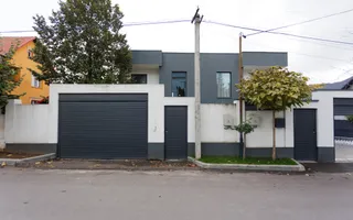 CASĂ DE VÂNZARE ÎN DUMBRAVA SUPRAFAȚA DE 300 MP + TEREN 3.5 ARI - Poză 28