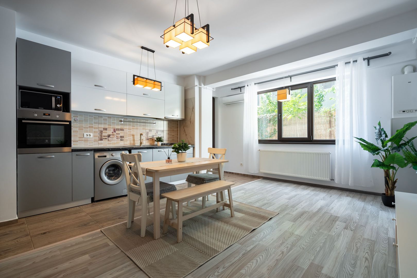 COMISION0% - 2 camere - curte 36mp - loc parcare - Ozana - str. Fetesti - Poză 2